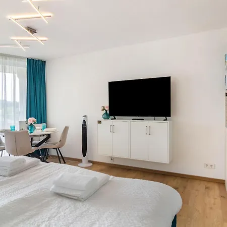 - Pool Fuer Familien Διαμέρισμα Uhldingen-Mühlhofen